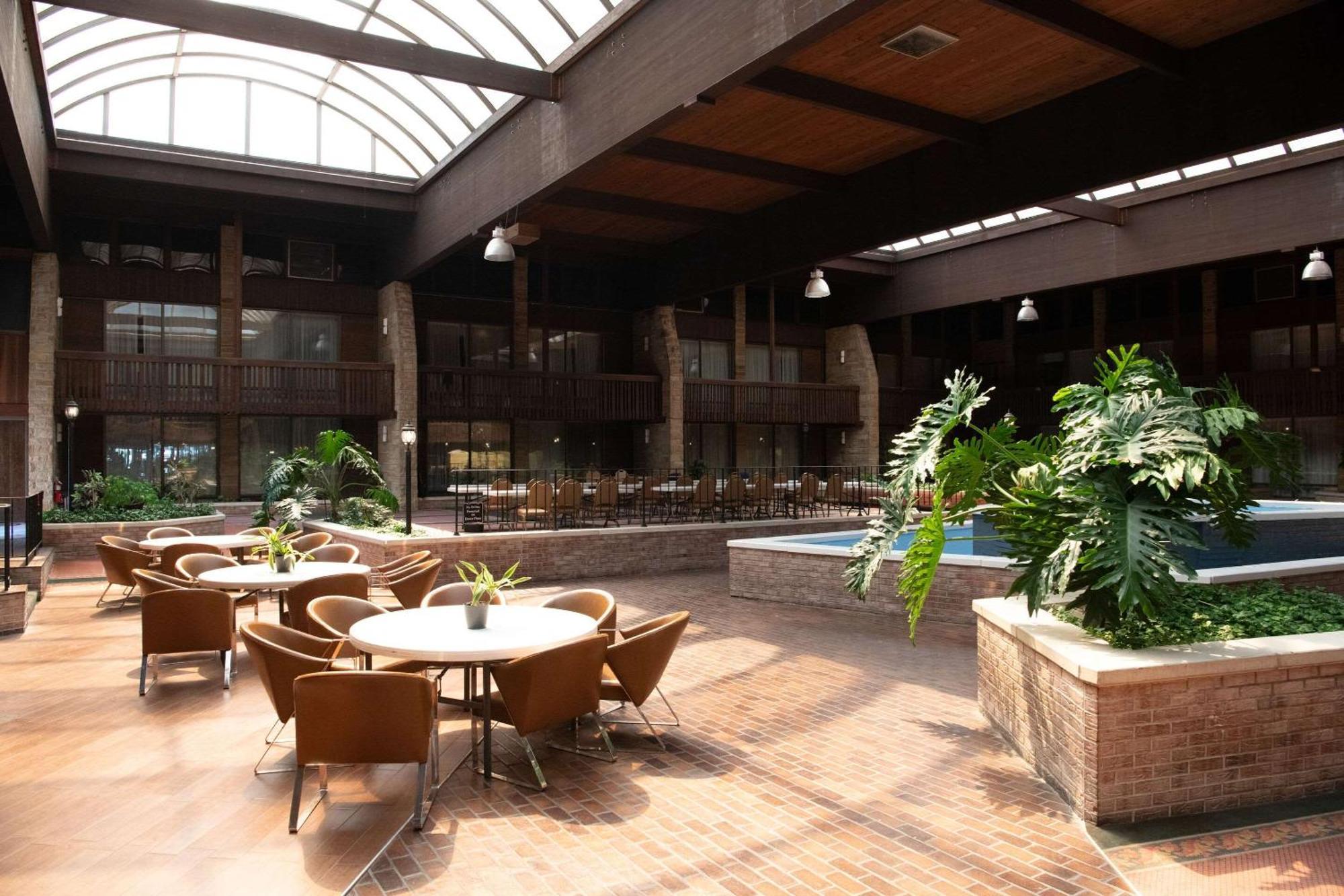 Quality Inn & Conference Center Somerset Exterior foto