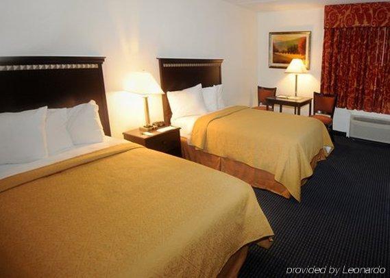 Quality Inn & Conference Center Somerset Habitación foto