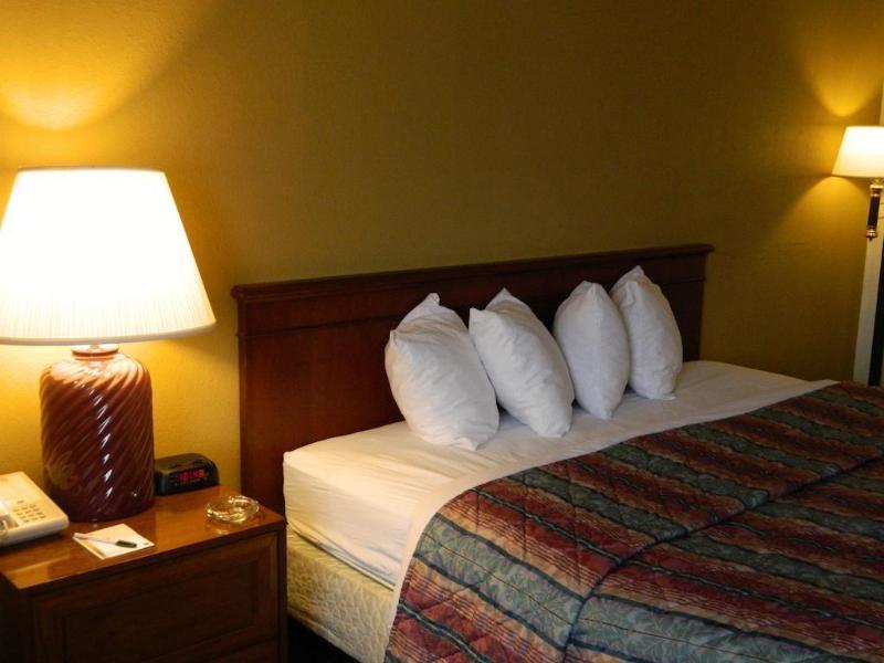 Quality Inn & Conference Center Somerset Exterior foto